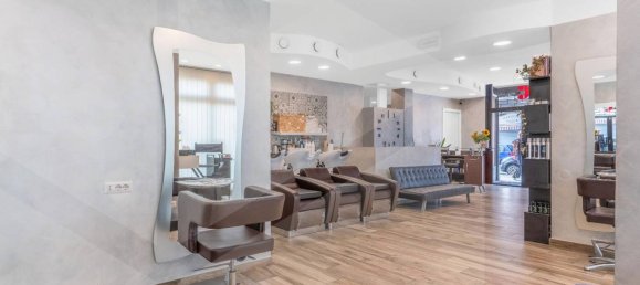 1-Zimmer Gewerbliche Immobilie in Milan, Italy, Nr. 242197 9