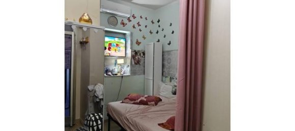 Studio in Naples, Italy No. 35605 8