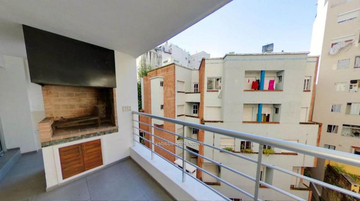 2 bedrooms Apartment in Montevideo, Uruguay No. 7419