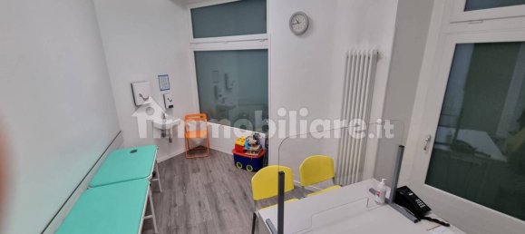 5 rooms Office in Villa Guardia, Italy No. 199364 13