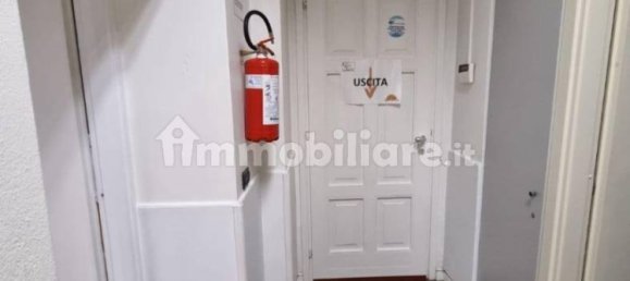 5 rooms Office in Villa Guardia, Italy No. 199364 7