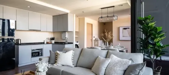 3 Schlafzimmer Doppelhaus in Phra Khanong, Thailand, Nr. 64845 3