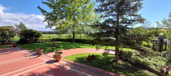 4 bedrooms Commercial property in Polygyros, Greece No. 3205 7