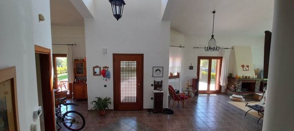 4 bedrooms Commercial property in Polygyros, Greece No. 3205 9