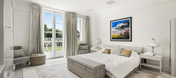 11 bedrooms House in Virginia Water, United Kingdom No. 13035 8