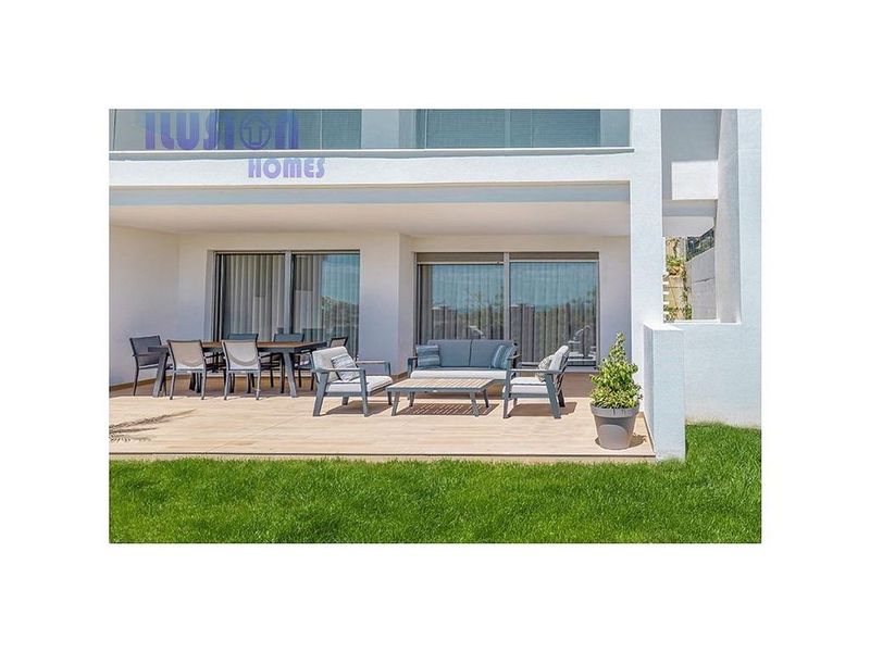 2 bedrooms Apartment in Estepona, Spain No. 226719