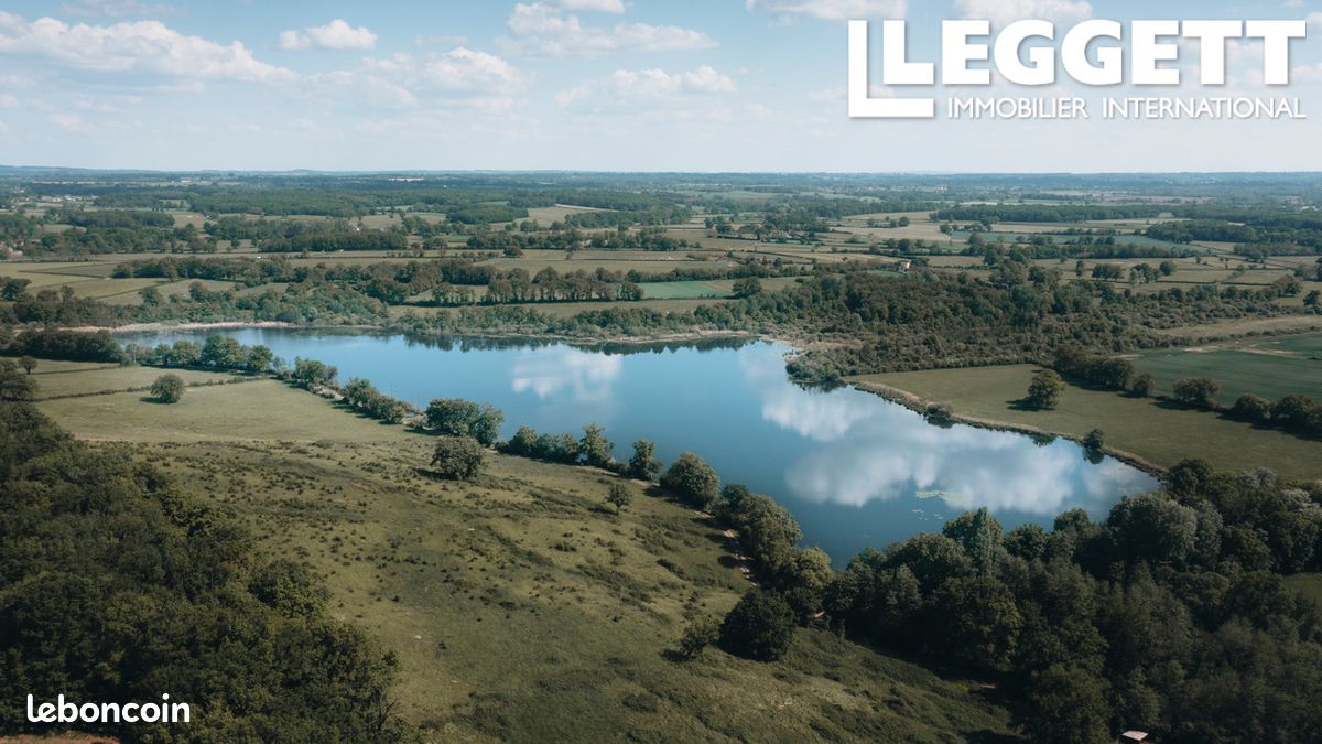 3 غرف نوم قطعة أرض في Bourges, France رقم 80586