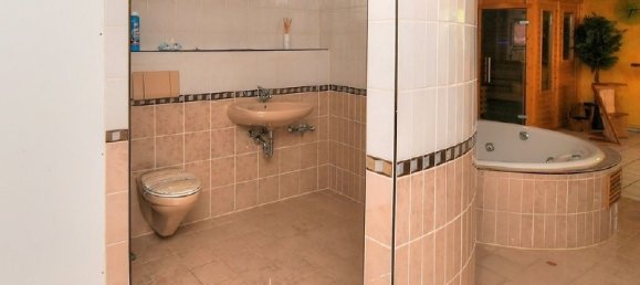 6-salle Maison à Rosenheim, Germany No. 12808 44