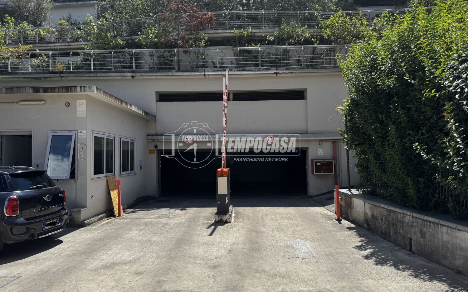 15m² Garage in Rome, Italy No. 305150