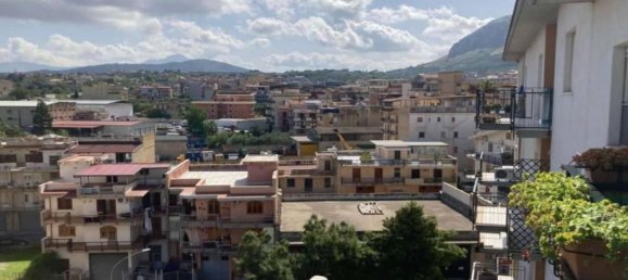 Apartamento de 4 divisões em Villabate, Italy N.º 299048 10