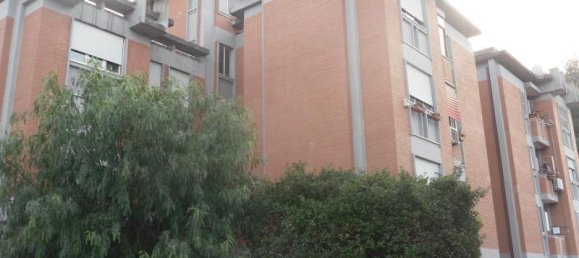 5 rooms Apartment in Latina, Italy No. 172440 5