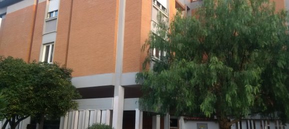 5 rooms Apartment in Latina, Italy No. 172440 3