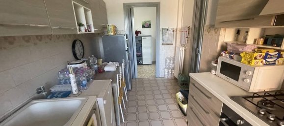 5 rooms Apartment in Latina, Italy No. 172440 19