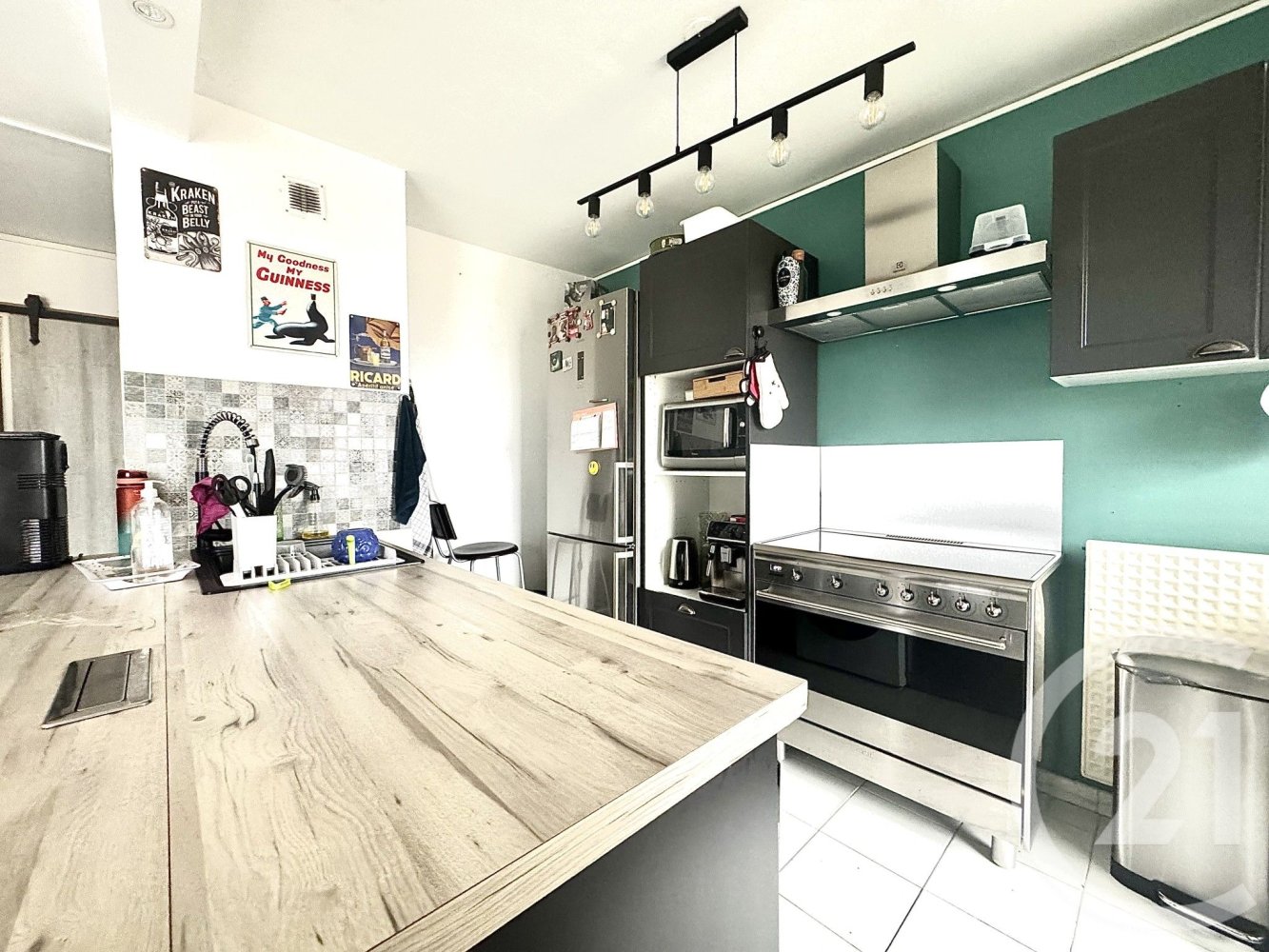 Apartamento T5 em Marseille, France N.º 190749