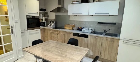 3 Schlafzimmer Haus in Jussy, France, Nr. 217907 4