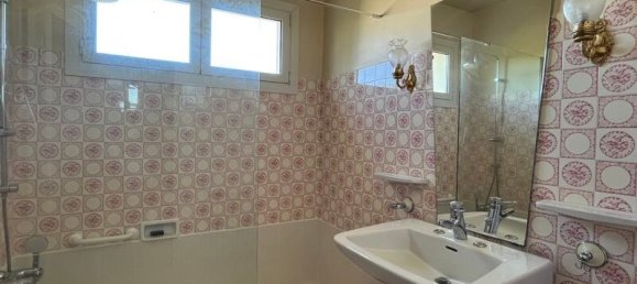 3 bedrooms House in Condom, France No. 339604 7