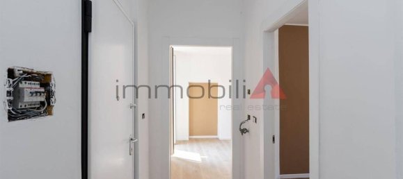 1 bedroom Apartment in Brugherio, Italy No. 272302 12