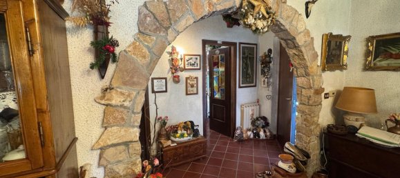 Вилла с 3 спальнями в Триест, Италия № 349075 4