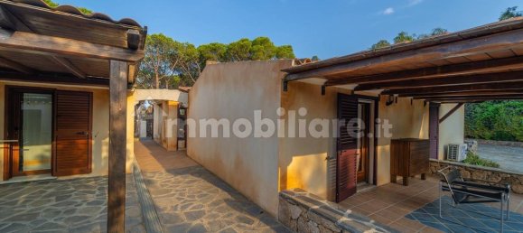 Villa de 4 dormitorios en Budoni, Italy No. 71221 29
