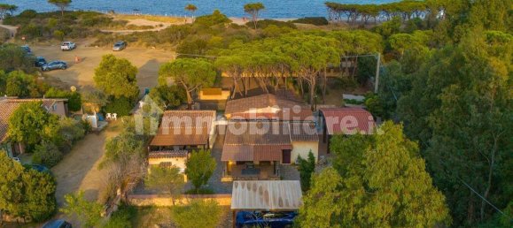 Villa de 4 dormitorios en Budoni, Italy No. 71221 2