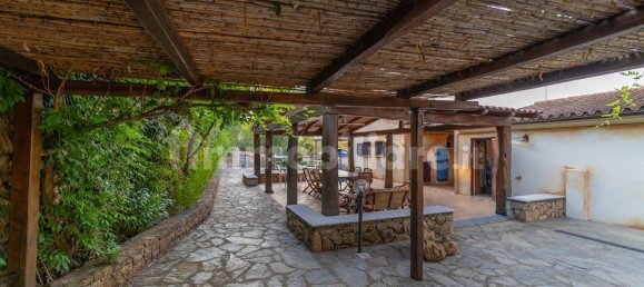 Villa de 4 dormitorios en Budoni, Italy No. 71221 32