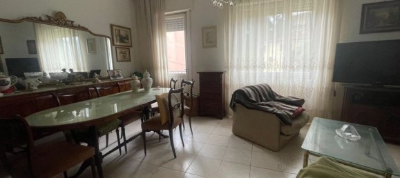 4 rooms Apartment in Carrara, Italy No. 27358 12