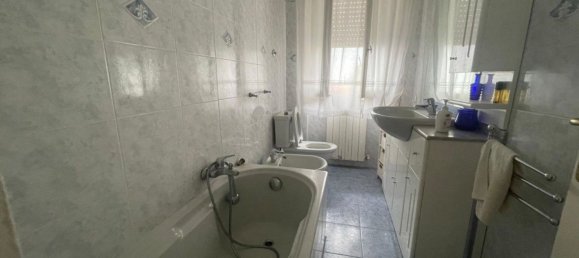 4 rooms Apartment in Carrara, Italy No. 27358 7