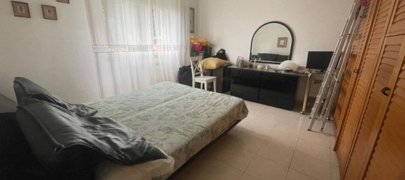4 rooms Apartment in Carrara, Italy No. 27358 6