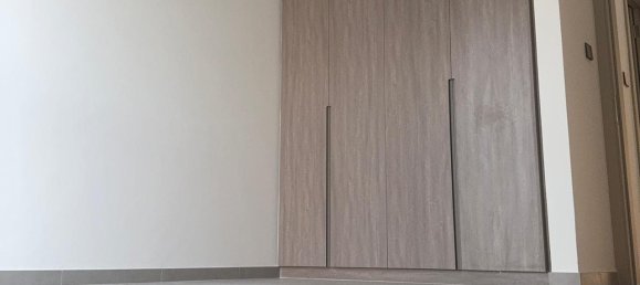 Villa de 3 dormitorios en The Valley, UAE No. 109248 8