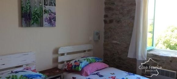 7 bedrooms Castles in Cantal, France No. 302742 27