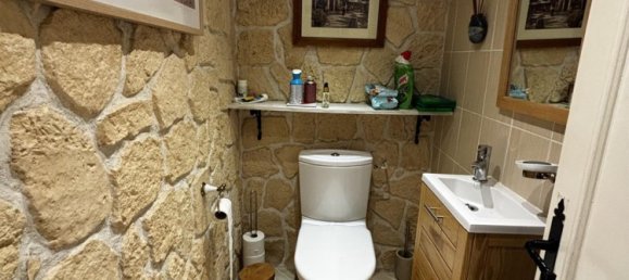 7 bedrooms Castles in Cantal, France No. 302742 12