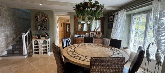 7 bedrooms Castles in Cantal, France No. 302742 8