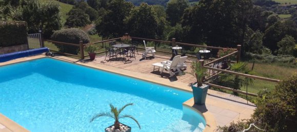 7 bedrooms Castles in Cantal, France No. 302742 43