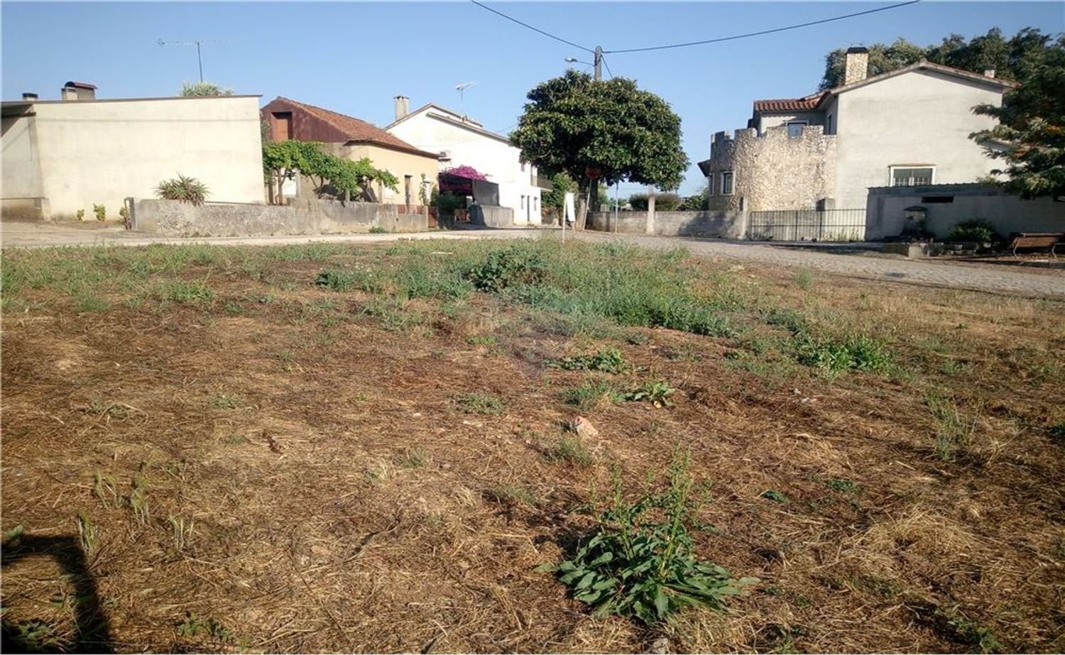 546m² Land in Alvaiazere, Portugal No. 77794