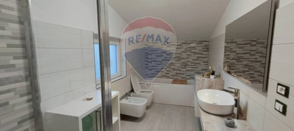 2 bedrooms Apartment in Sant'Eusanio del Sangro, Italy No. 279942 9