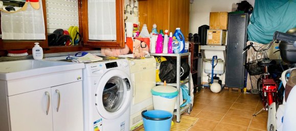 Apartamento de 4 habitaciónes en Rosignano Marittimo, Italy No. 193200 2