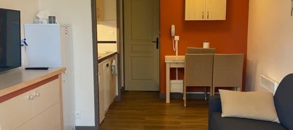 Apartamento de 1 dormitorio en Saint-Raphael, France No. 333523 3