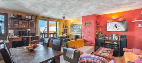 3 bedrooms Apartment in Les Belleville, France No. 1195 6