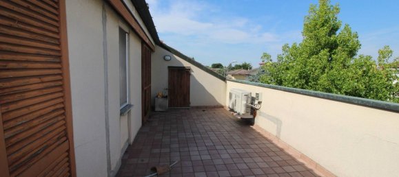 Villa de 4 habitaciónes en Lungavilla, Italy No. 259023 41