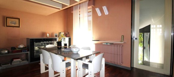 Villa de 4 habitaciónes en Lungavilla, Italy No. 259023 10