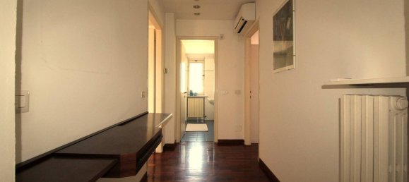 Villa de 4 habitaciónes en Lungavilla, Italy No. 259023 25