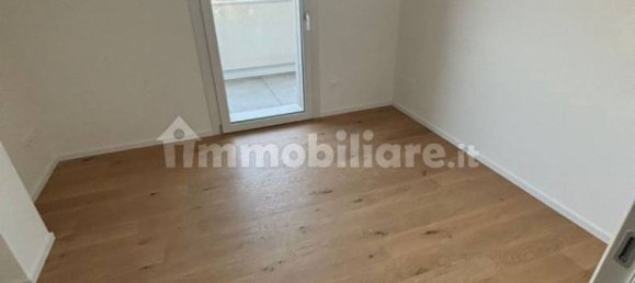 3 bedrooms Apartment in Preganziol, Italy No. 202366 2