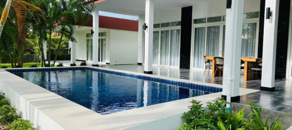 4 bedrooms Villa in Hua Hin, Thailand No. 4300 3