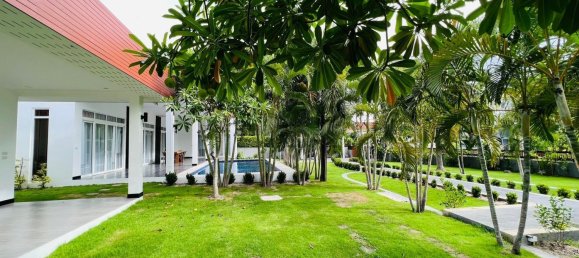 4 bedrooms Villa in Hua Hin, Thailand No. 4300 21