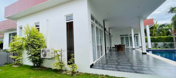 4 bedrooms Villa in Hua Hin, Thailand No. 4300 17