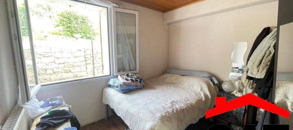 4 bedrooms House in Montereau-Fault-Yonne, France No. 177606 7