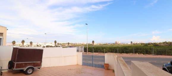 3 غرف نوم فيلا في Alicante, Spain رقم 178166 3