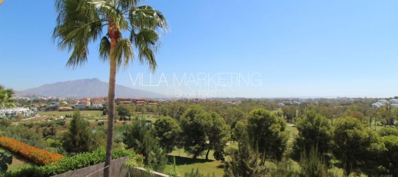 Villa de 3 dormitorios en El Paraiso, Spain No. 40981 5