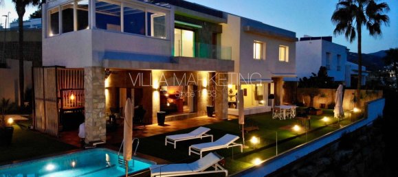 Villa de 3 dormitorios en El Paraiso, Spain No. 40981 4