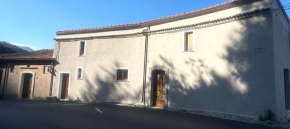 4غرفة بانتهاوس في Lauria, Italy رقم 67861 20